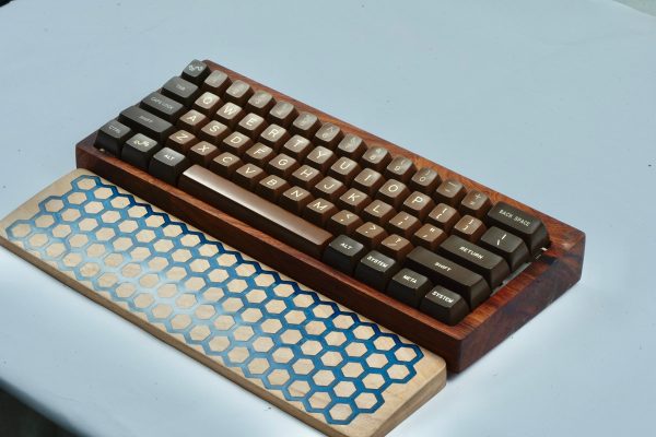 Wood Case, Keyboard case, Mechanical keyboard case wood, Wood Keyboard Case, Machanical keyboard Case, Resin Case For Keyboards, Case wood